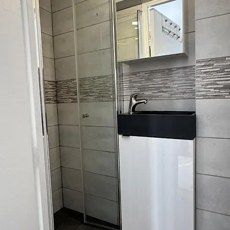 Appartamento Studio In Paris For 2 People Parigi
